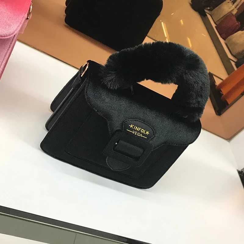 Small black Зимняя сумочка из рубчатого вельвета для женщин Ретро флеш Топ-ручка сумки-тоут женская сумочка с клапаном через плечо сумки-мессенджеры меховая ручка - Цвет: Small black