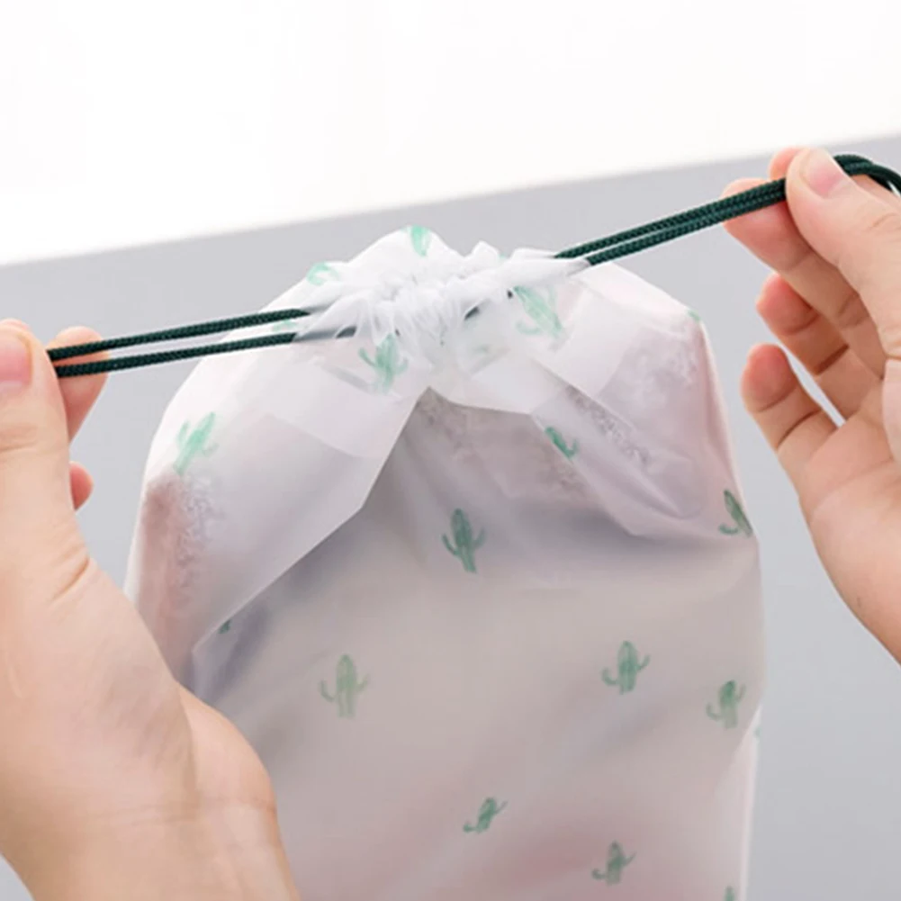 Аксессуары для путешествий женская косметичка на шнурке С КАКТУСОМ Мужская