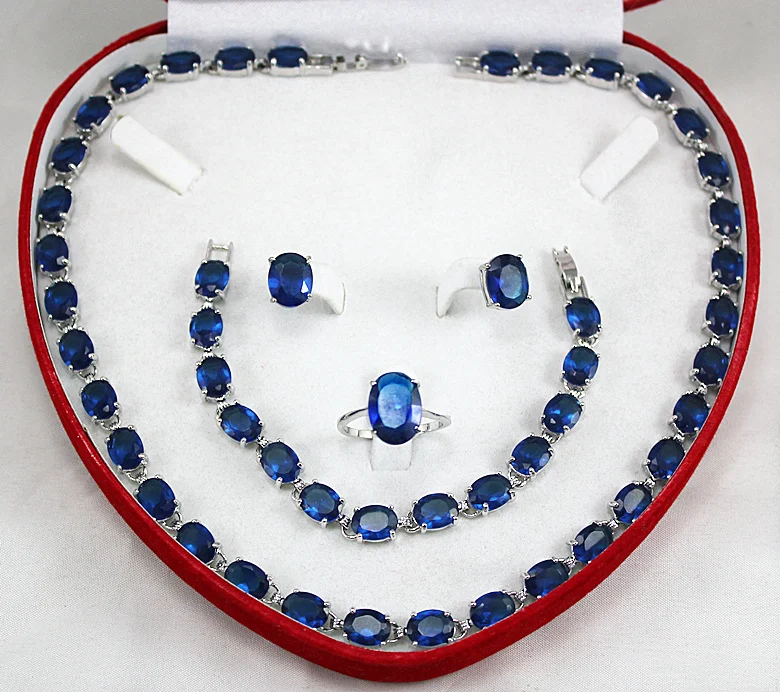 

special set 5 zircon necklace, earing, bracelet set