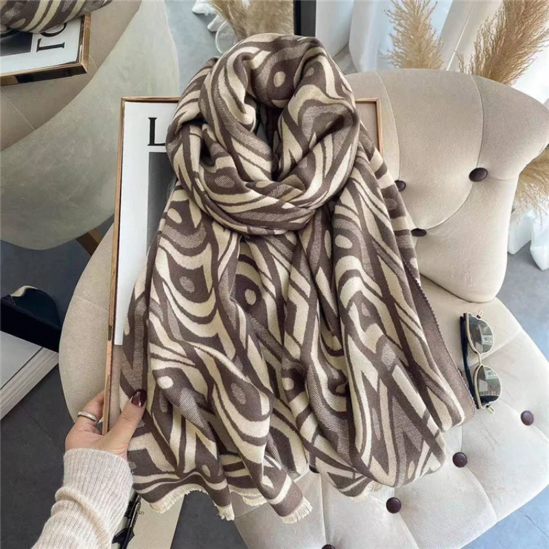 

Luxury Winter Warm Scarf for Women Geometric Pattern Shawl Wrap Designer Neck Bandana Cashmere Blanket Female Soft Long Foulard
