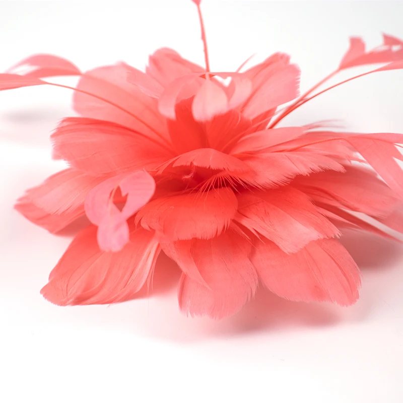 

12 PetalsRose-red headdress fFeather Flower Headwear Headpiece With Feather Decoration Wedding/Special Occasion/Party Headpiece