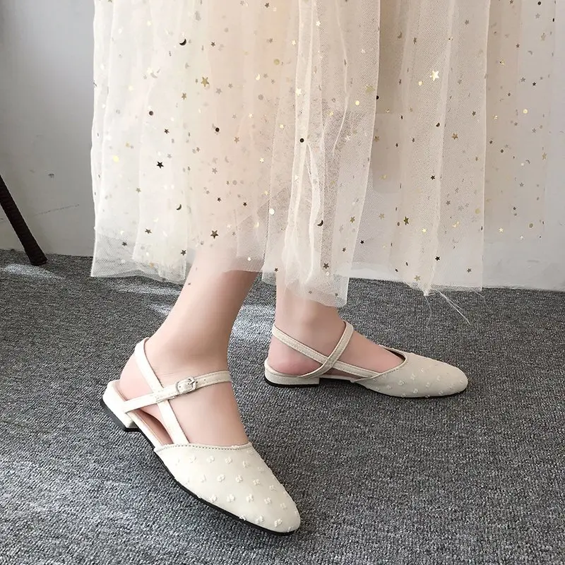 

Clear Heels Low Sandals Woman Leather All-Match Buckle Strap Shoes Lady 2021 Shallow Mouth Suit Female Beige Low-heeled New Girl
