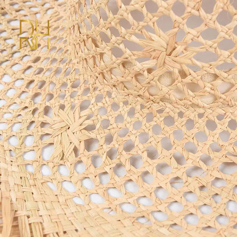 Летняя соломенная шляпа ручной работы из рафии с вырезами Женская модная