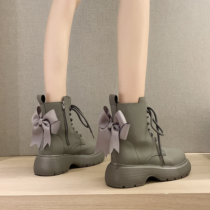 

Новые повседневные Ботинки Martin Женские повседневные на высоком каблуке на толстой подошве универсальные износостойкие рыцарские Женские ...