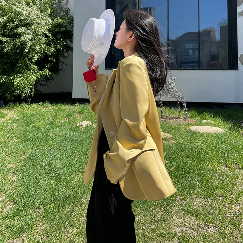 

SHENGPALAE Temperament Yellow Blazer Women's Spring Autumn 2021 New Notched Loose Single Breasted Long Sleeve Suit Coat Female