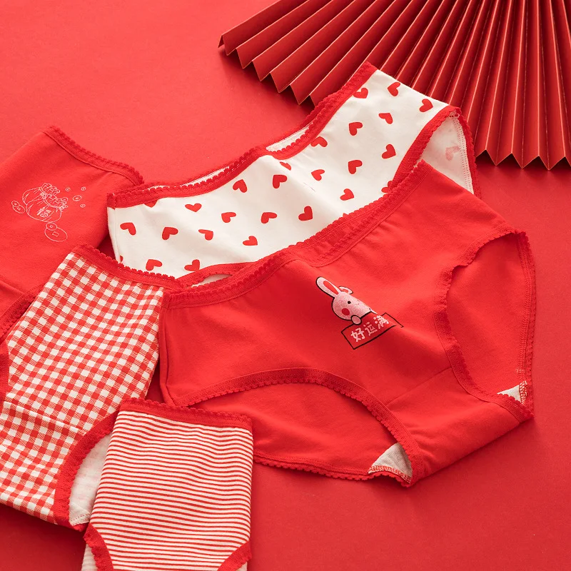 

Sexy Cute Cartoon Love Red Panties Women Pure Cotton Strip Seamless Panties Fashion Ladies Cute Rabbit Panties Underwear