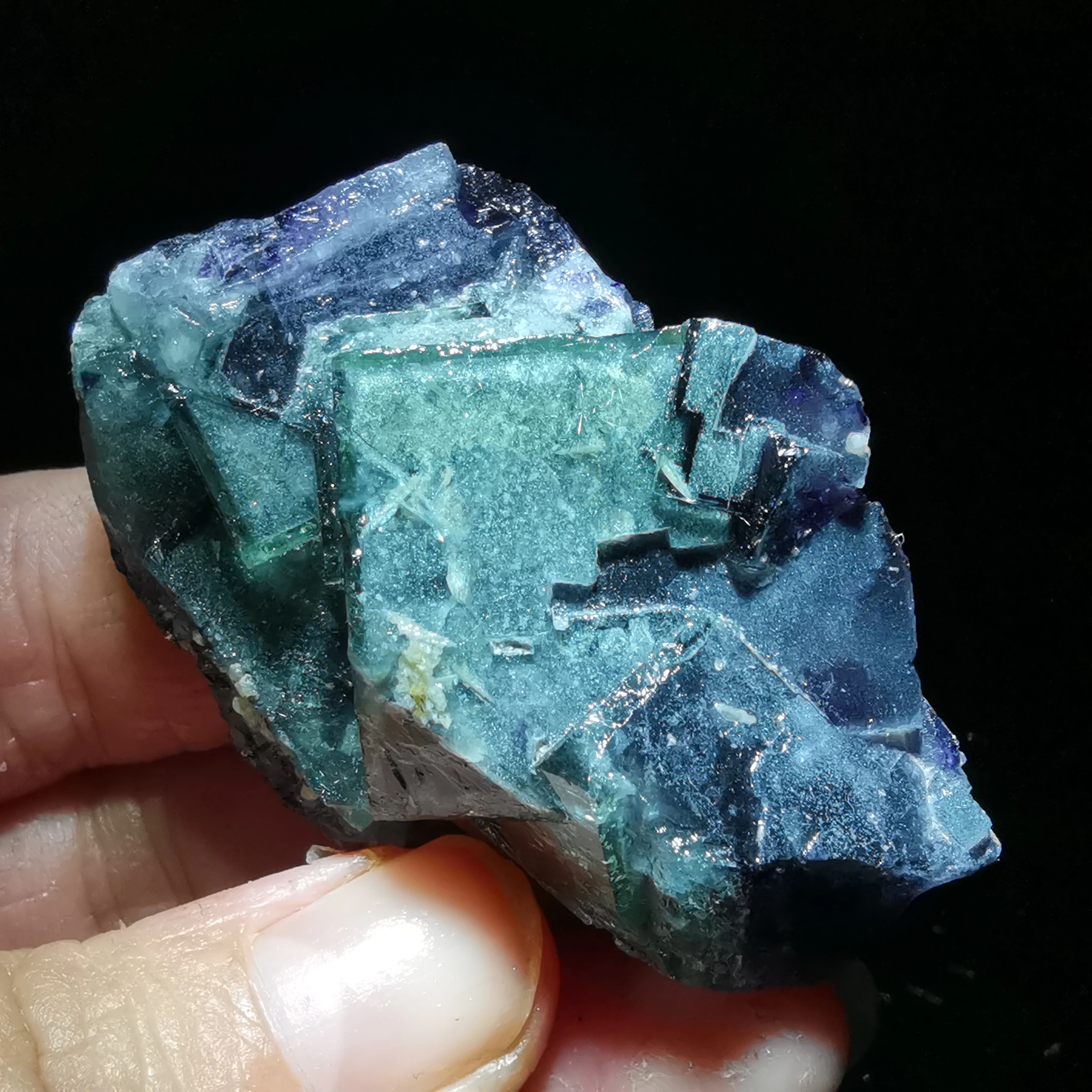 

43.9gCrystal healing of natural fluorite mineral symbiosis specimen energy Quartz Gemstone home decoration teaching collection