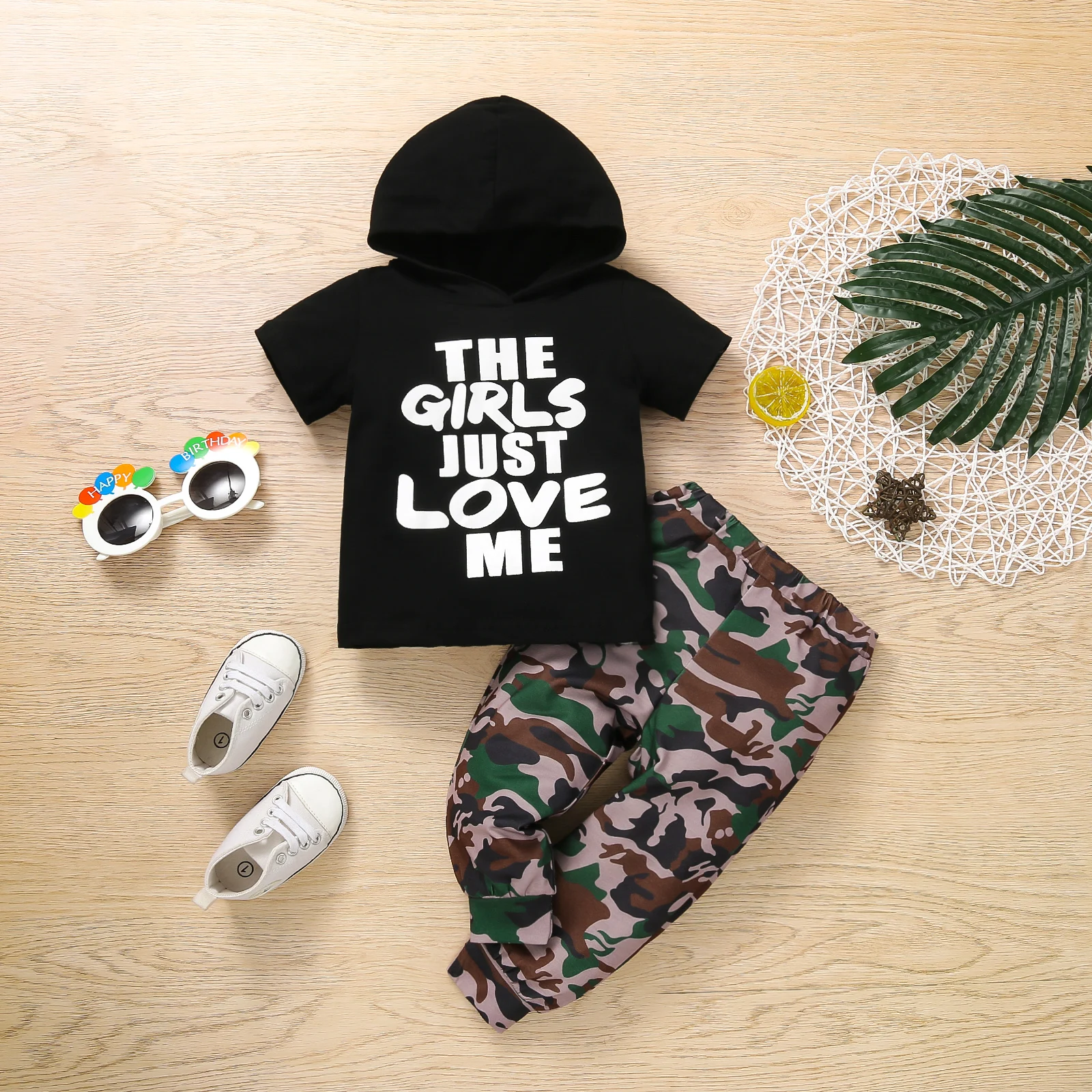 

2 шт., Детские камуфляжные брюки с капюшоном и коротким рукавом