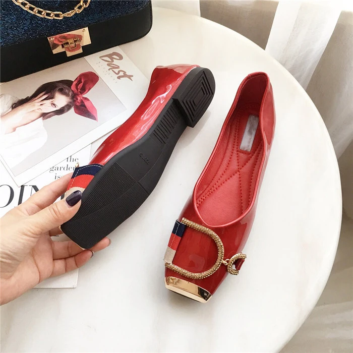 SUOJIALUN Rhinestone Buckle Flat Shoes Women Square Toe Ballerina Slip On Ladies Shoes Fashion Design Luxury Loafers Flat Shoes