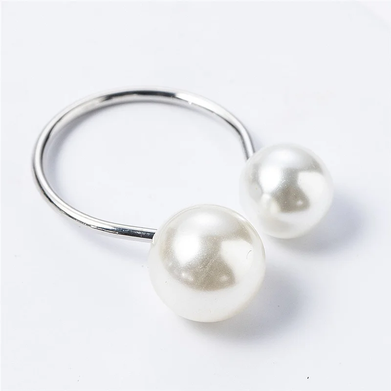 

1PC Napkin Ring The Toast U-shaped Button Ring Napkin Western Buckle Napkin Ring