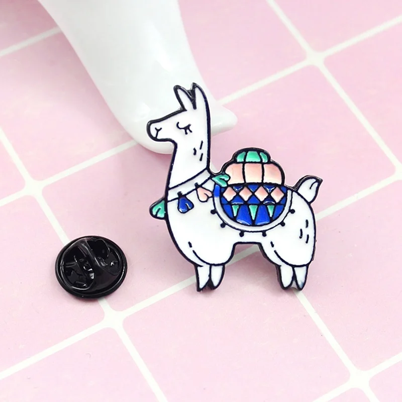 

Alpaca Brooch Animal Pin Llama Lover Gift Alpaca Clothes Badges Cute 1pc 3.3*2.7cm