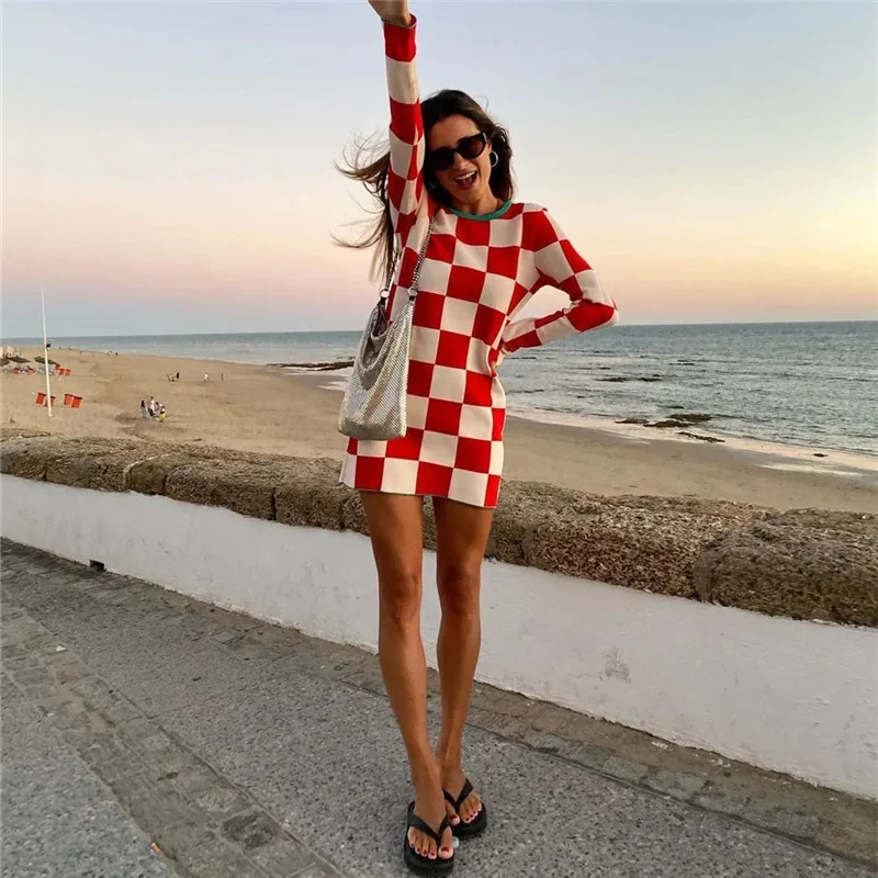 Женское Повседневное трикотажное мини-платье в красную клетку весна 2021 модные