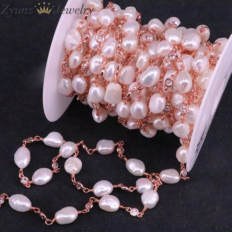 Цепочка с пресноводным жемчугом и белым цирконием разделенная бусинами из