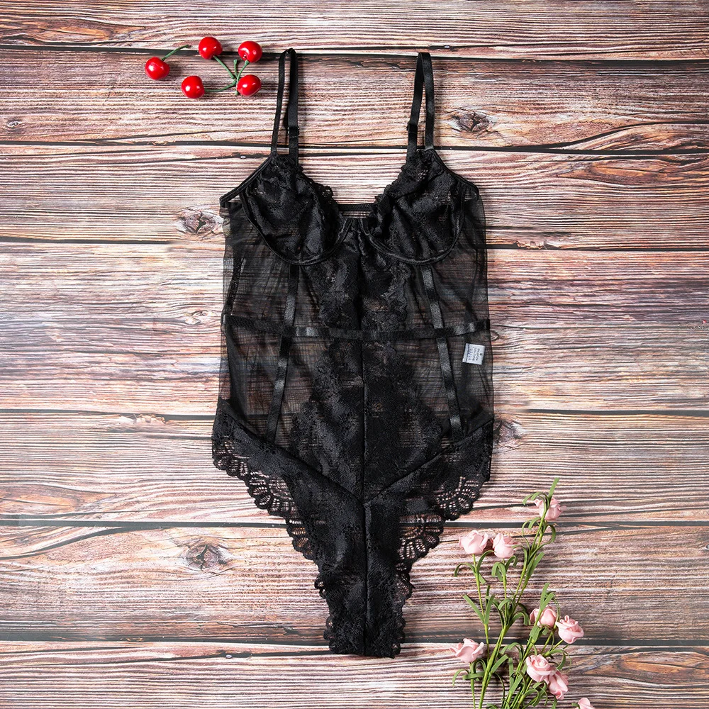 Женское кружевное сексуальное нижнее белье с открытой промежностью прозрачное