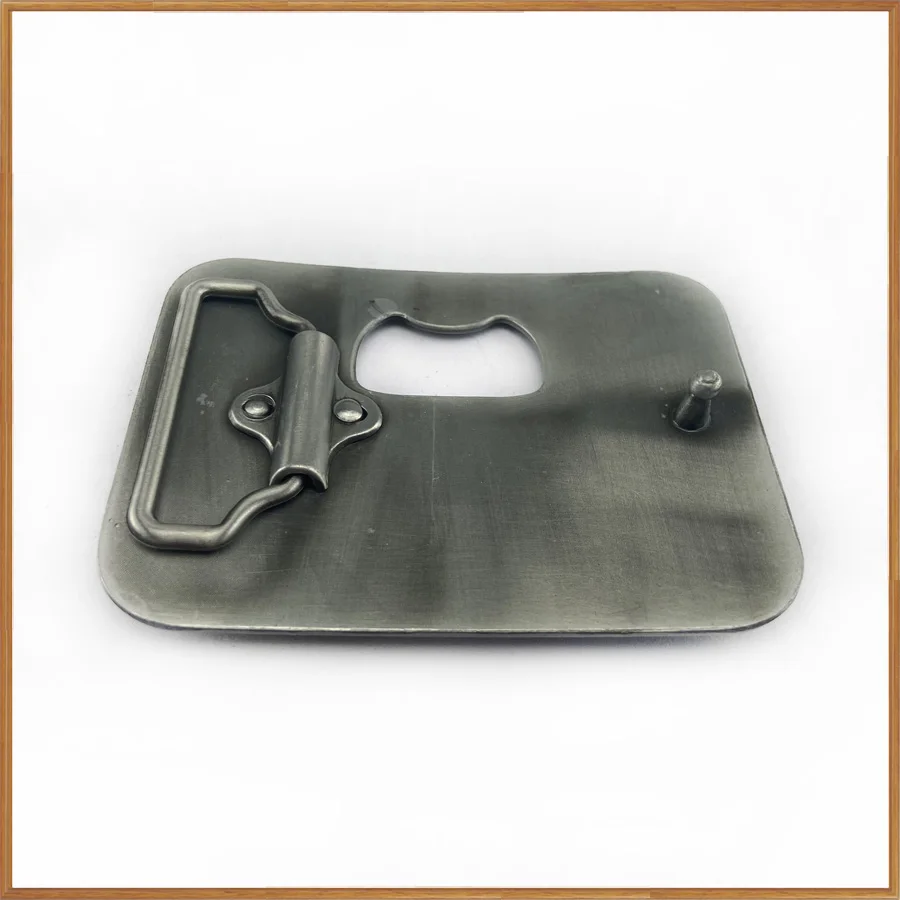 Пряжка для джинсов BuckleClub из цинкового сплава в стиле ретро с открывалкой виде