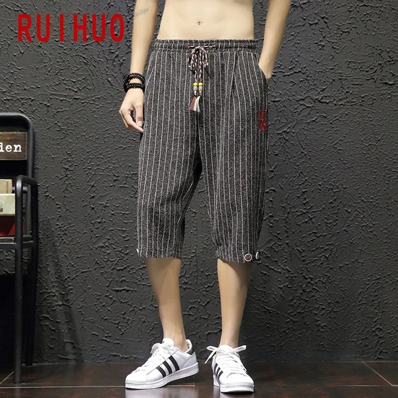 

RUIHUO 2021 New Embroidery Harem Pants Men Trousers Casual Joggers Sweatpants Men Pants Hip Hop Streetwear Male Plus Size M-5XL