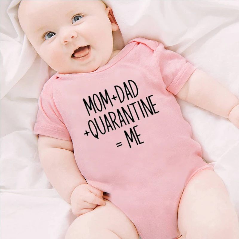 

Infant Cute Cotton Pink Outfits Newborn Boy Girl Short Sleeve Romper Mom+Dad+Quarantine=Me Funny Letters Printed Baby Onesies