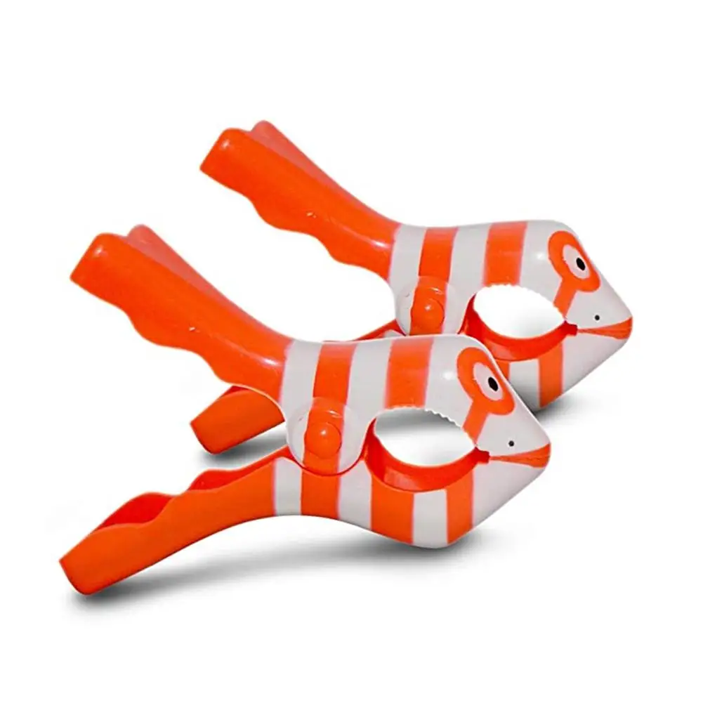 

2PCS Beach Towel Clip Simulation Fish Strong Windproof Bath Towel Clothes Hanger Clip Sunbed Pegs Pool Towel Clips Quilt Clamp