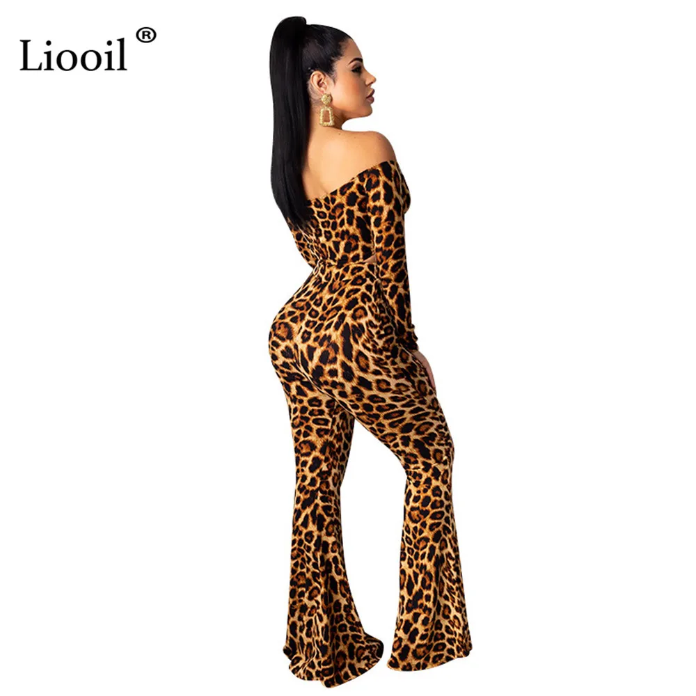 Liooil, Леопардовый принт, два предмета, вечерние, Клубные наряды для женщин, осень, длинный рукав, с открытыми плечами, сексуальный топ и расклешенные штаны, набор