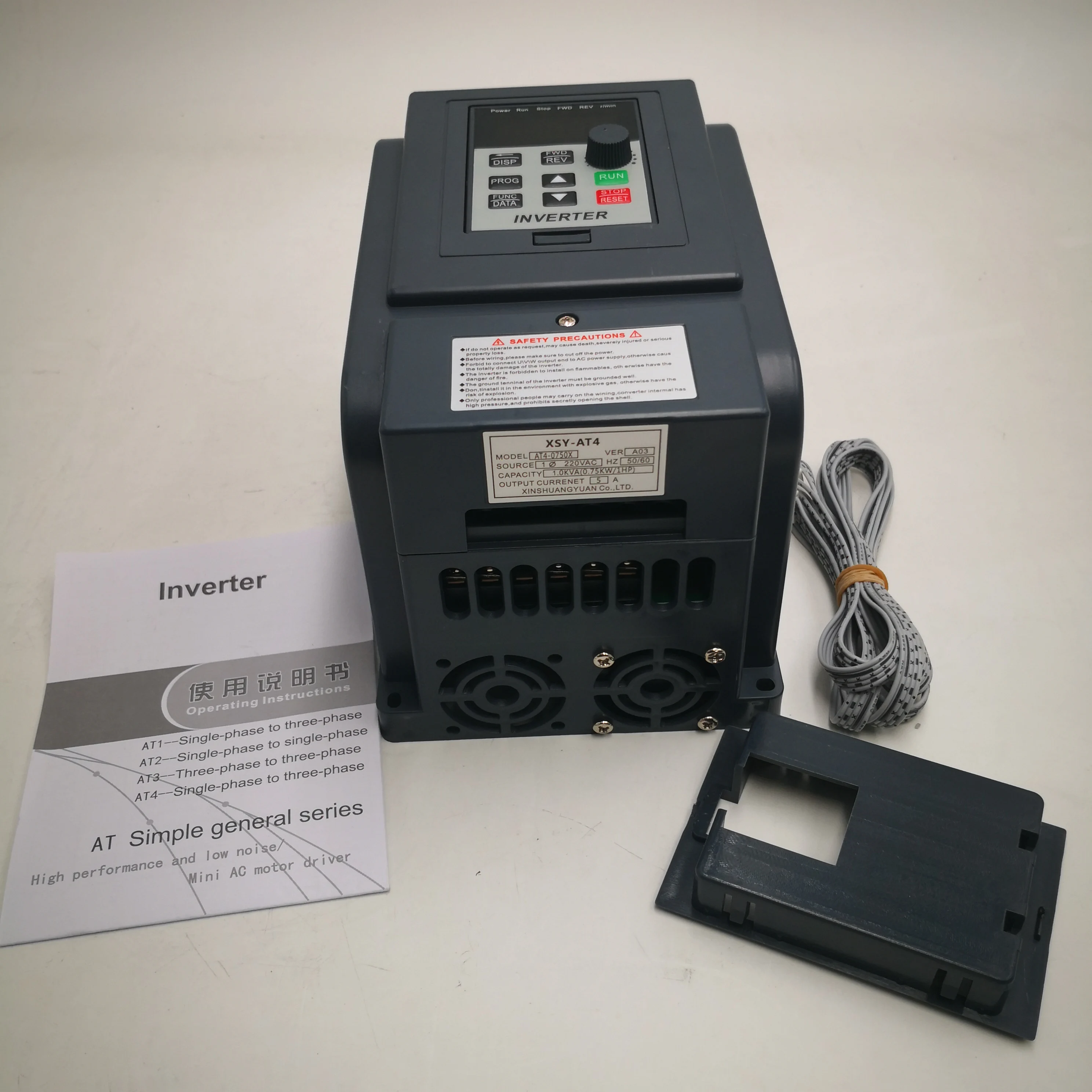 

CoolClassic VFD Inverter 0.75KW single phase 220V household electric input and Real Three-phase 380V output