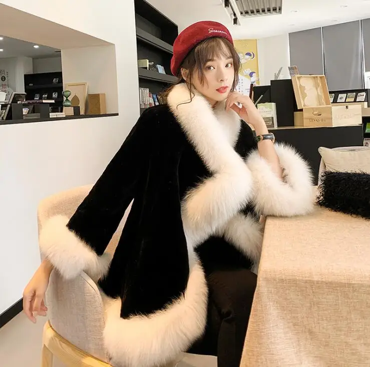 

2019 autumn winter new style mink fur coat female thick warm fur cape shawl was thin coat