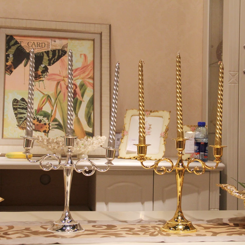 Подсвечник из сплава в скандинавском стиле трехголовый подсвечник для вечерние