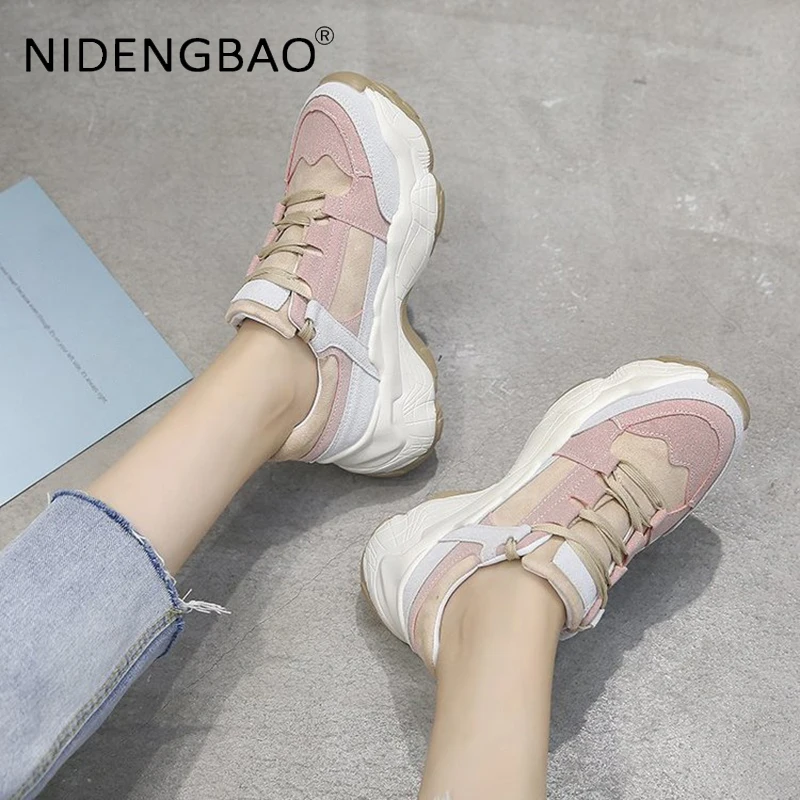 

Женские кроссовки для бега, дышащая обувь, Новинка осени 2020, обувь на плоской платформе, уличная женская обувь на толстой подошве для девуше...