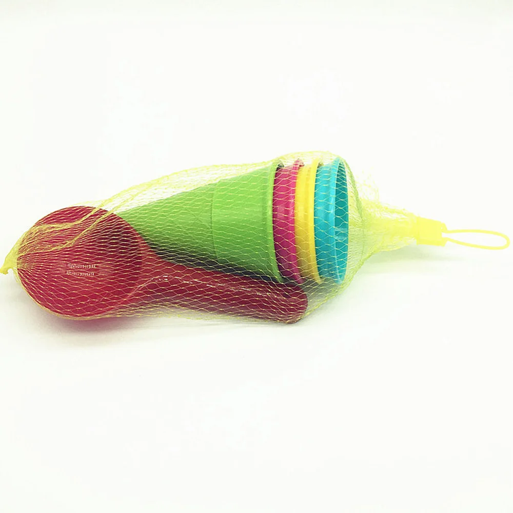 

5pcs Kids Beach Toys Ice Cream Cone Scoop Sets Beach Play Toys Children Outdoor Play(Random Color)