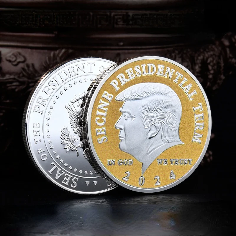 

2024 Trump Two-color Commemorative Gold Coin Challenge Coin Medal US President Trump Badge Coins Collectibles