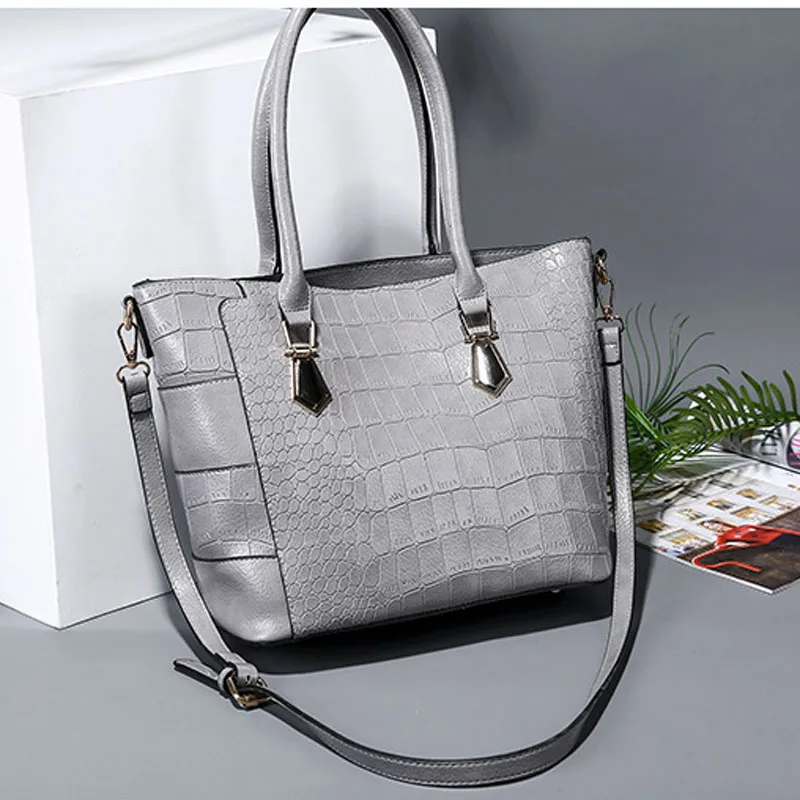Женская сумка на плечо модная женская с крокодиловым узором кожаная Большая