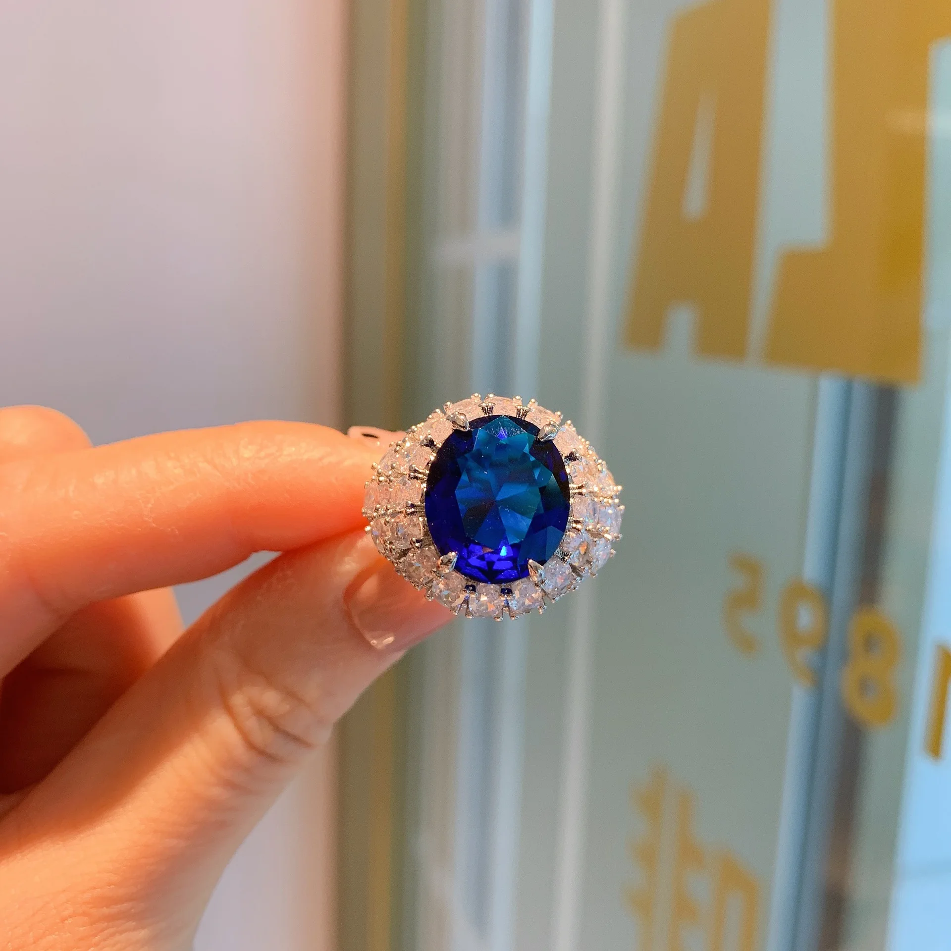 Роскошное женское большое кольцо QTT с зеленым и синим камнем большие обручальные