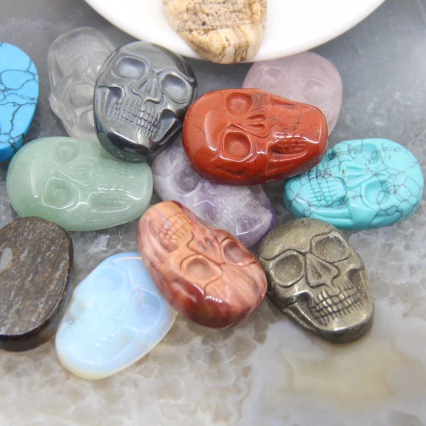 

13 Kinds Stones Hand Carved Skull,Natural Amethysts Reiki Healing Rose Crystals Home Decor Halloween Decorations Mini Figurine