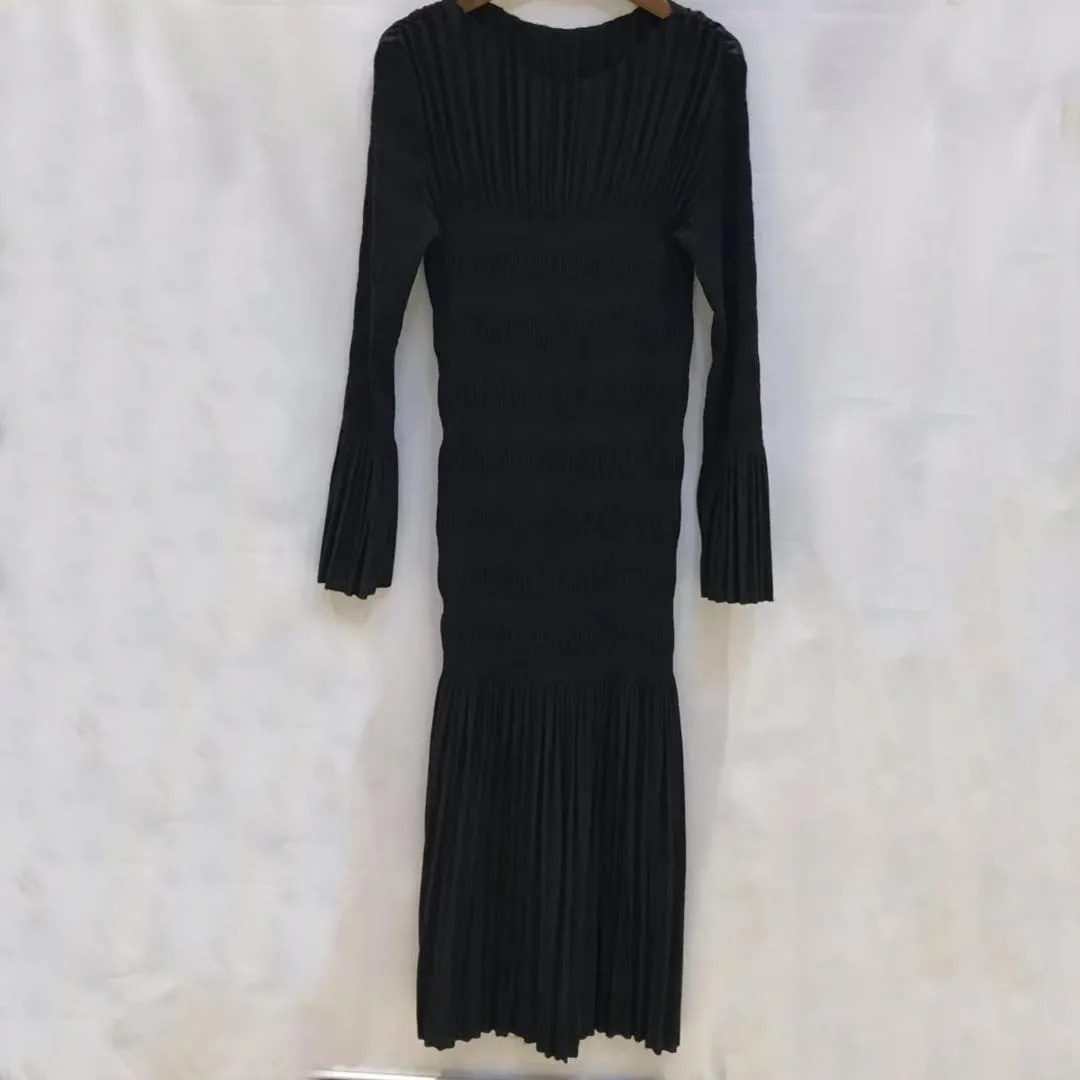 

2021 Women Dress Fall Winter New Half Wrapped Shoulder Sleeve Women's Dress