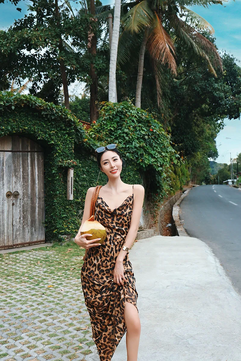 

European and American Retro Dress French Minority Sexy Leopard Drawstring Long Skirt Bohemian Seaside Holiday Skirt