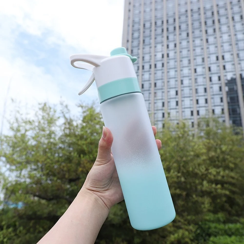 

Plastic Water Bottles Spray Outdoor Traveling Cycling Riding Drinking Bottle Portable Tour Water Pot Promotional Gift