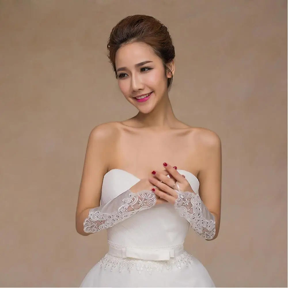 Белые Свадебные перчатки с бантом кружевные свадебные для невесты аксессуары