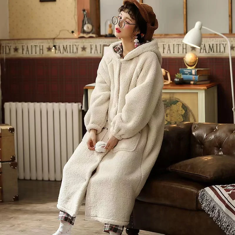 2022 Women New Winter Thicken Warm Flannel Robes Coral Fleece Long Sleeve Female Nightgown Plus Size Leisure Nightwear