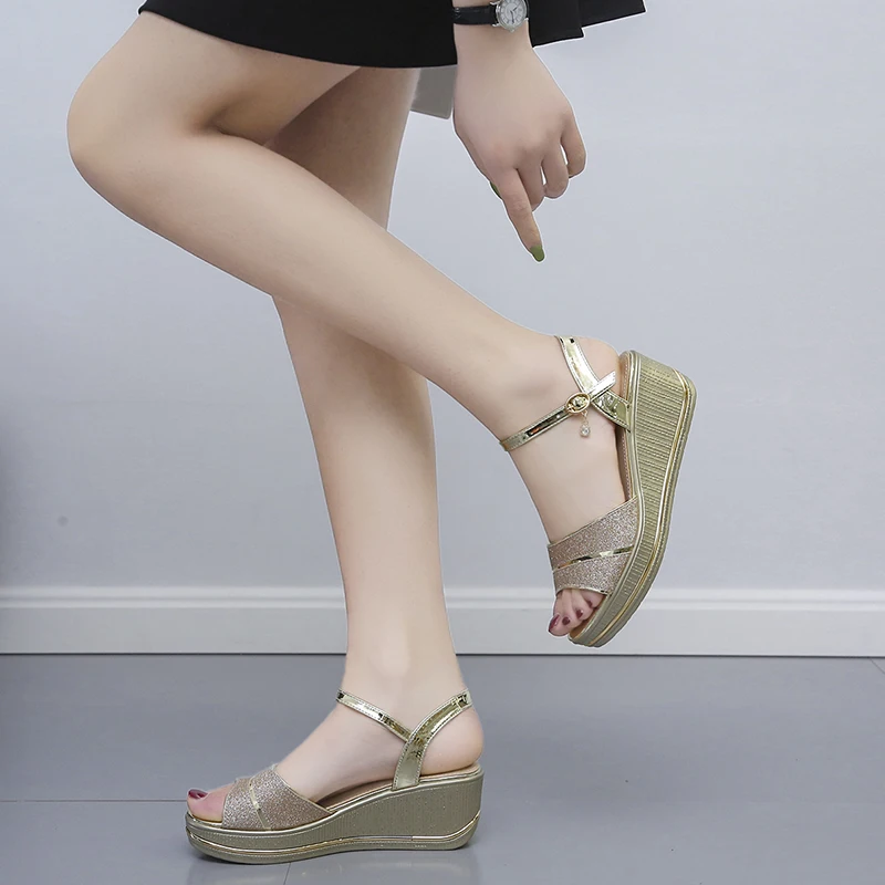 

Clogs Wedge 2021 Summer Buckle Strap High Heel Sandal for Women All-Match Female Shoe Espadrilles Platform High-heeled Thick Gir