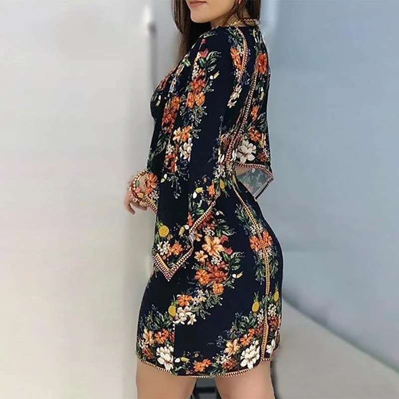 

Long Sleeve Floral Print Deep V Dress