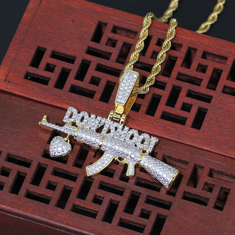 Хип-хоп AAA кубический цирконий проложенные Bling Iced Out не Shoot Heart AK 47 кулоны с оружием
