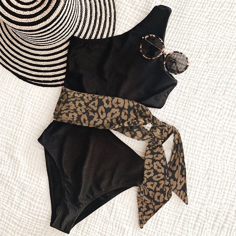 

Fors One shoulder one piece suit Leopard print swimwear women High cut sexy one-piece swimsuit Hollow out bathing suit swim wear