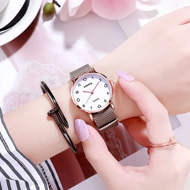 Нейлоновый ремешок модные женские часы корея пара кварцевые наручные кожаный