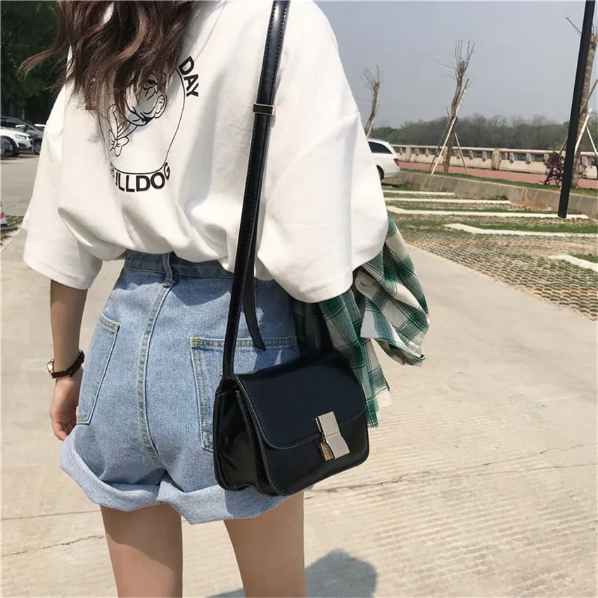 

Vintage High Waist Denim Shorts Women 2020 Summer Korean Style Casual Roll Up Pocket Blue Shorts Jeans Feminino