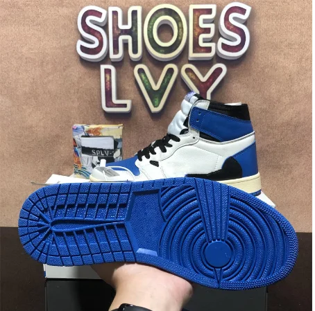 

Top Quality Travis Scott x Air 1s Dark Mocha Men Women Basketball Sports Shoes Retro Off white University Blue Sneakers