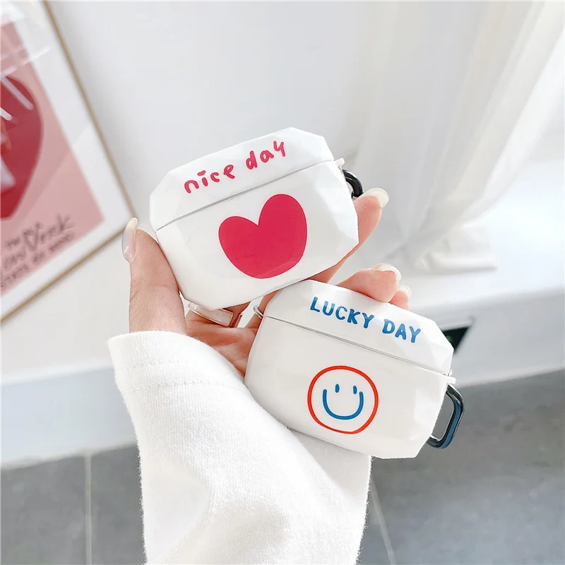 

Newly Smiley Love Soft Silicone Earphone Shell for Apple Airpod 2/1 Cover for Airpod Pro 3 Earphone Case for Airpods with Hook