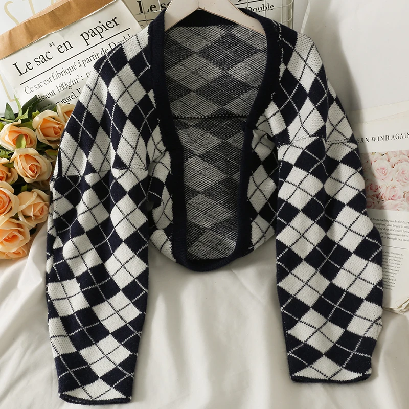 

ABRINI Women Cardigan Long-sleeved 2021 Autumn Diamond Plaid Short Irregular Women Loose Knitted England Style Sweaters Cardigan
