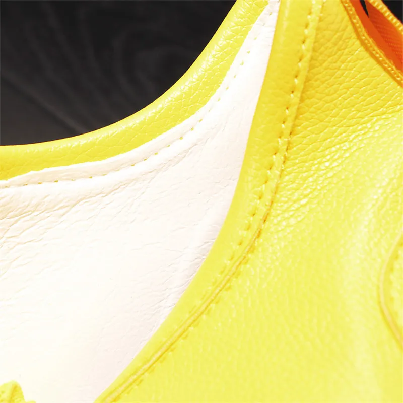 Мужские кожаные кроссовки на толстой подошве черные или Белые Повседневные в