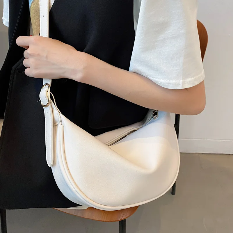 

Luxury Women's Large-capacity Shoulder Bag 2021 New Trendy Net Red Messenger Bag Korean Retro Simple and Versatile Underarm Bag