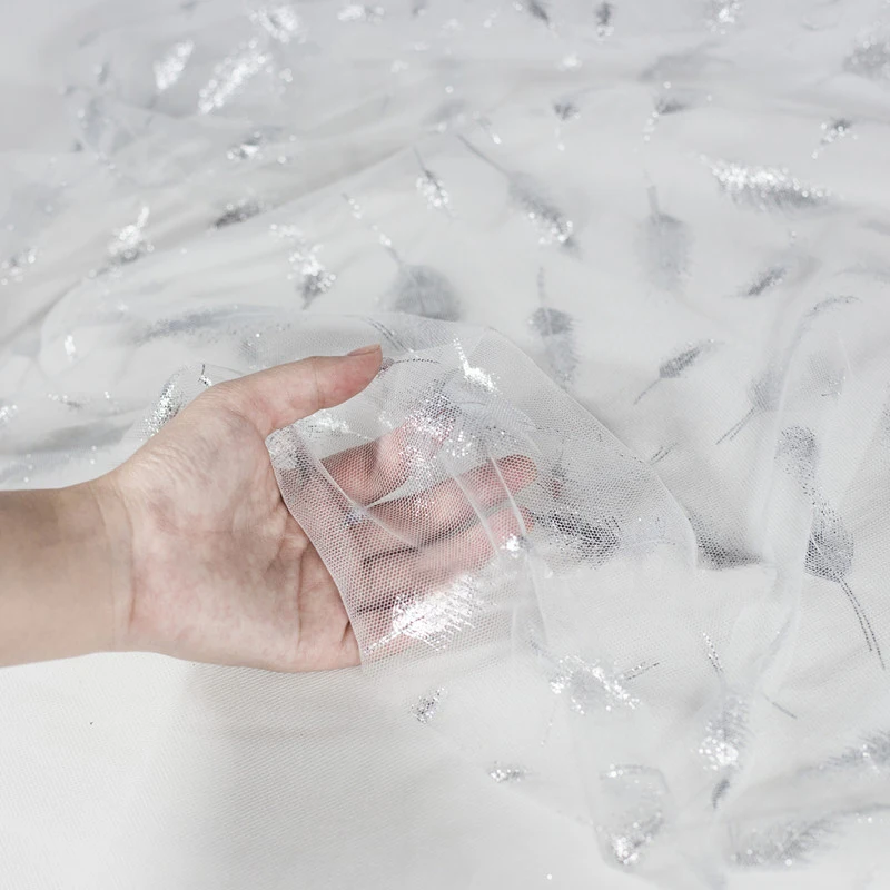 Ширина 140 см 1 м/лот горячее тиснение серебряные золотые перья блестки сетка