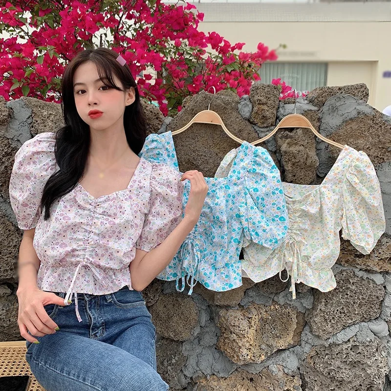 

Blouses for Women Floral Print Chiffon Shirt Short Sleeve Short Top Female Sweet Pleated V-Neck Blouse
